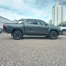 Toyota Hilux 4X2 SRX 2.8 AT 2020