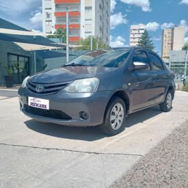 ETIOS – XS 1.5 4 PUERTAS – 2014