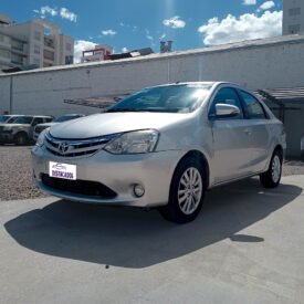 ETIOS – XLS 1.5 4 PUERTAS 2015