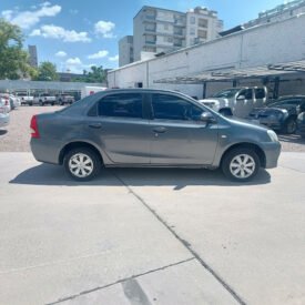 ETIOS – XS 1.5 4 PUERTAS – 2014