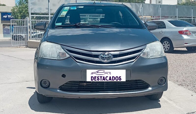 ETIOS – XS 1.5 4 PUERTAS – 2014 lleno