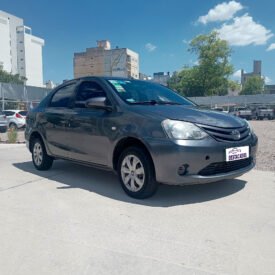 ETIOS – XS 1.5 4 PUERTAS – 2014