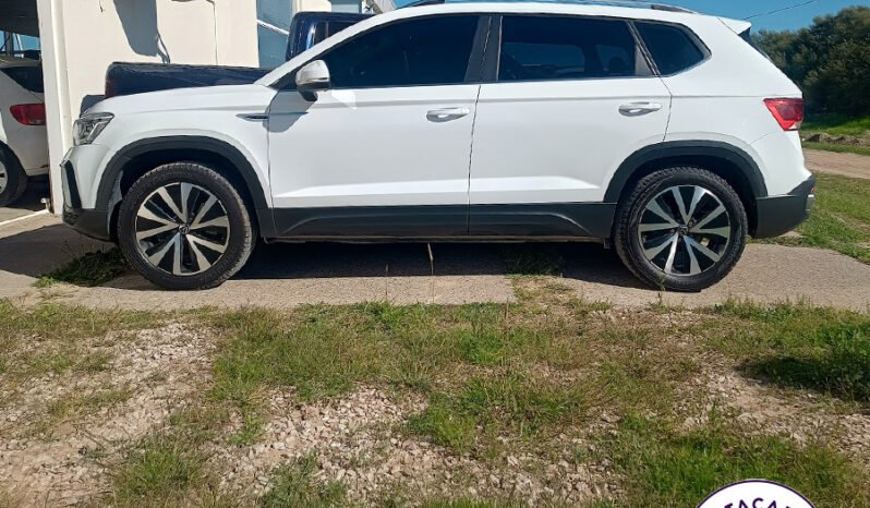 TAOS HIGHLINE 250 TSI AT – 2022 lleno