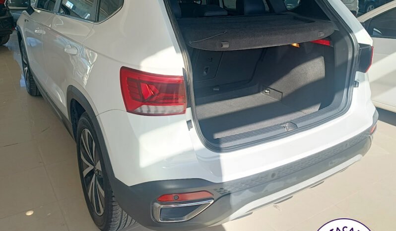 TAOS HIGHLINE 250 TSI AT – 2022 lleno