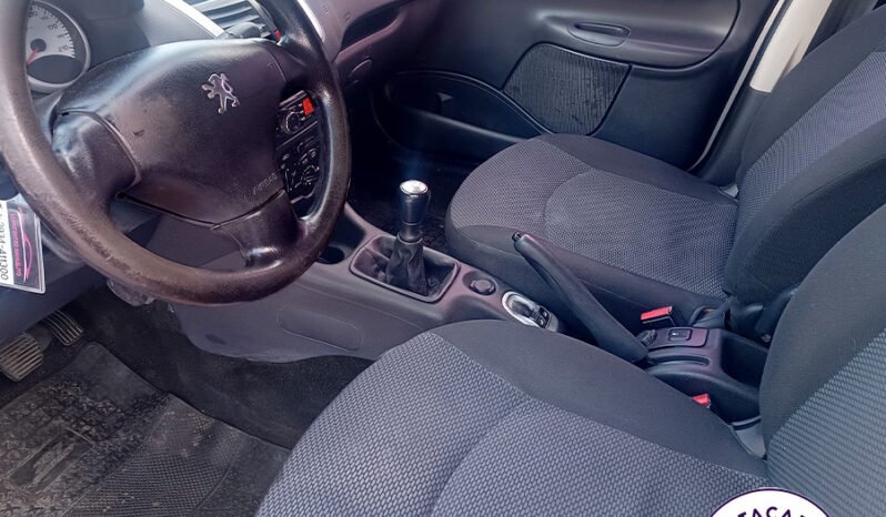 207 COMPACT ALLURE 1.4 5 PUERTAS lleno