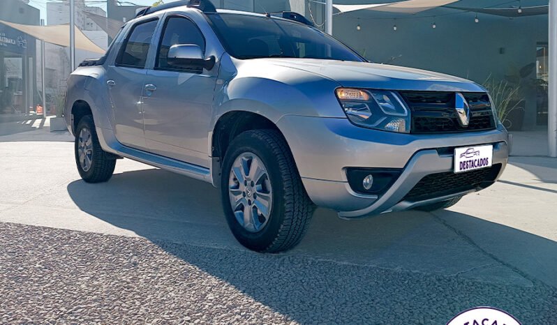 DUSTER OROCH PRIVILEGE 2.0 – 2017 lleno