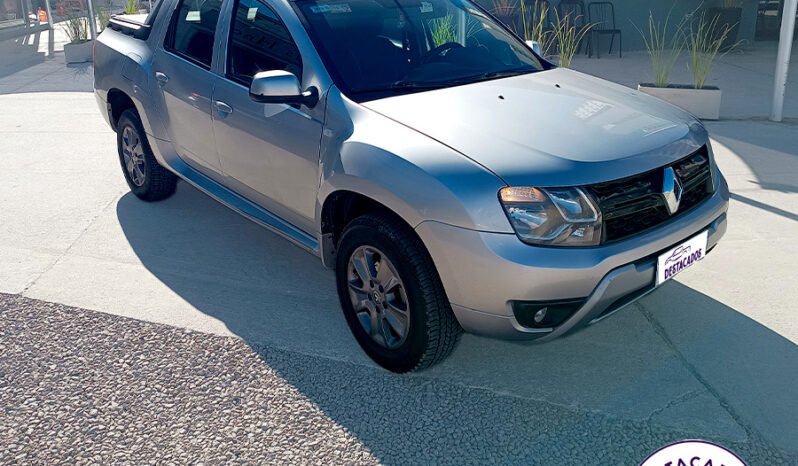 DUSTER OROCH PRIVILEGE 2.0 – 2017 lleno