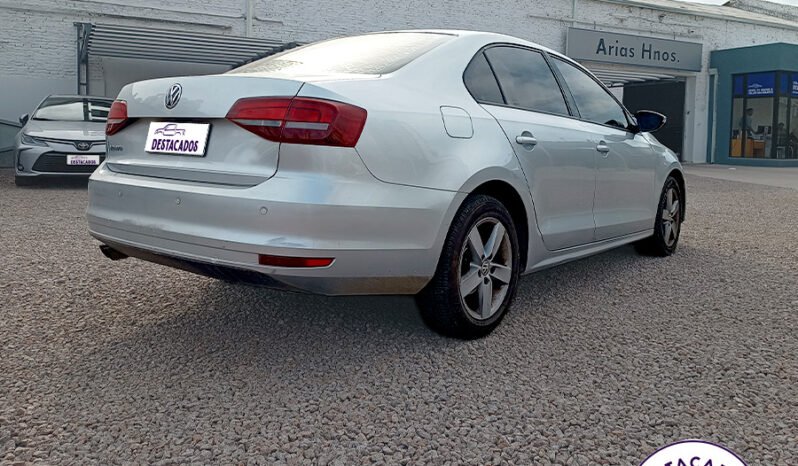 VENTO 2.5 AT – 2016 lleno
