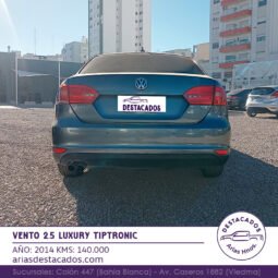 VENTO LUXURY 2.5 TIPTRONIC 2014 lleno