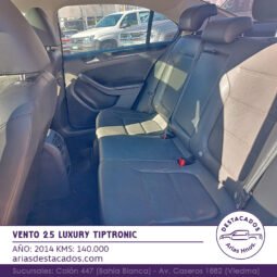 VENTO LUXURY 2.5 TIPTRONIC 2014 lleno