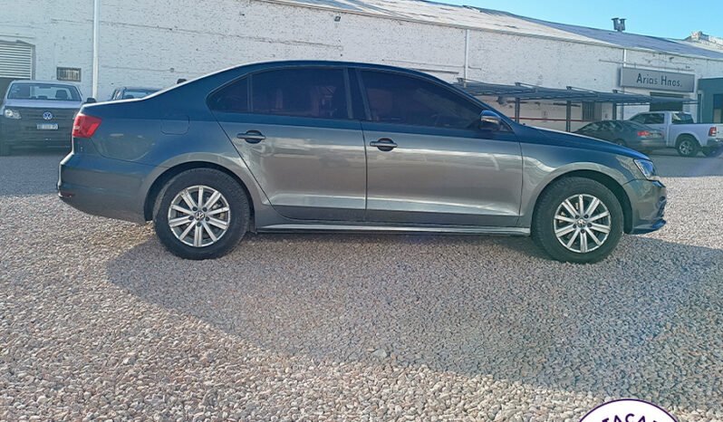 VENTO ADVANCE 2.0 8v – 2015 lleno