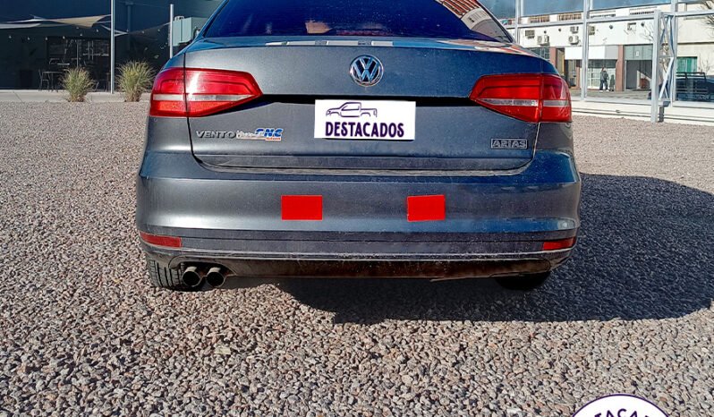 VENTO ADVANCE 2.0 8v – 2015 lleno