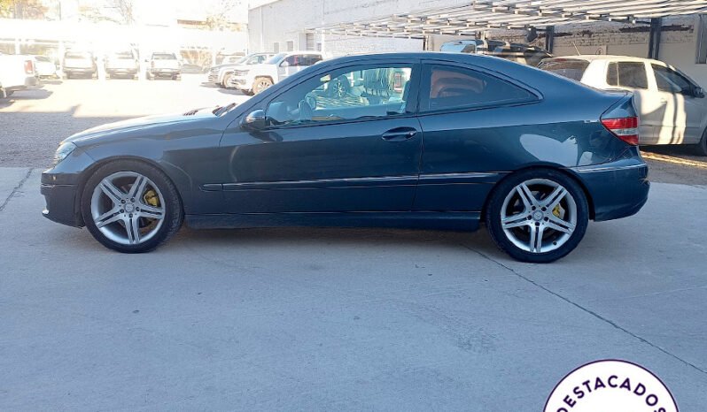 CLC 200 KOMPRESSOR – 2009 lleno