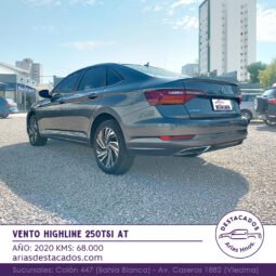 VENTO HIGHLINE 250 TSI AT lleno