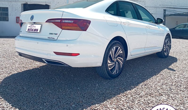 VENTO HIGHLINE 250 TSI AT – 2021 lleno