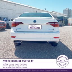 VENTO HIGHLINE 250 TSI AT – 2021 lleno