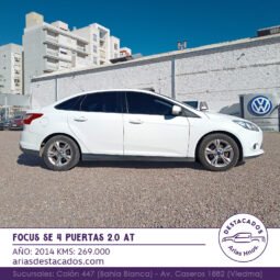 FOCUS SE PLUS 2.0 AT 4P 2014 lleno