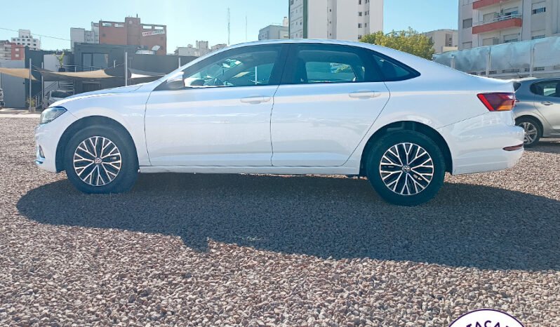 VENTO COMFORTLINE 1.4 TSI 150 CV – 2019 lleno