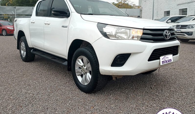 HILUX * 4X4 SR 2.8 MT – 2018 lleno