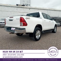 HILUX * 4X4 SR 2.8 MT – 2018