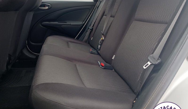 ETIOS X 1.5 5 PUERTAS – 2022 lleno