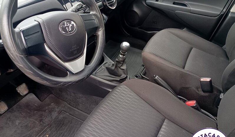 ETIOS X 1.5 5 PUERTAS – 2022 lleno