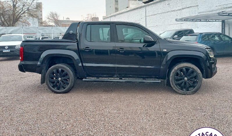 AMAROK V6 4X4 BLACK STYLE 3.0 258cv AT – 2021 lleno
