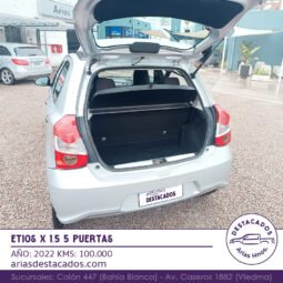 ETIOS X 1.5 5 PUERTAS – 2022 lleno