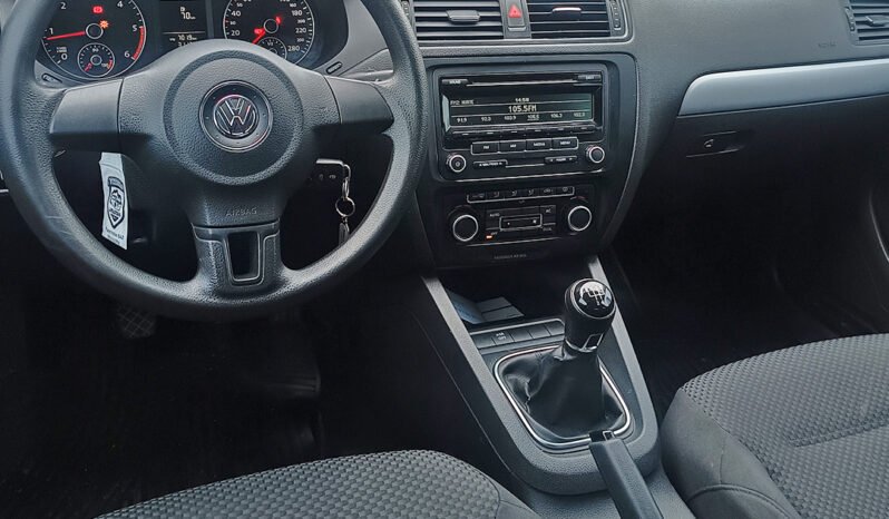 VENTO ADVANCE 2.0 TDI – 2012 lleno