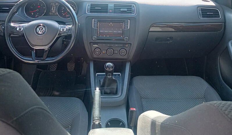 VENTO COMFORTLINE 1.4 MT – 2017 lleno