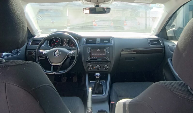 VENTO COMFORTLINE 1.4 MT – 2017 lleno