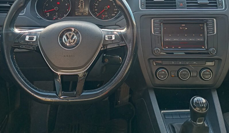 VENTO COMFORTLINE 1.4 MT – 2017 lleno
