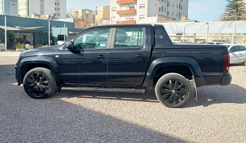 AMAROK V6 4X4 BLACK STYLE 3.0 258cv AT – 2024 lleno