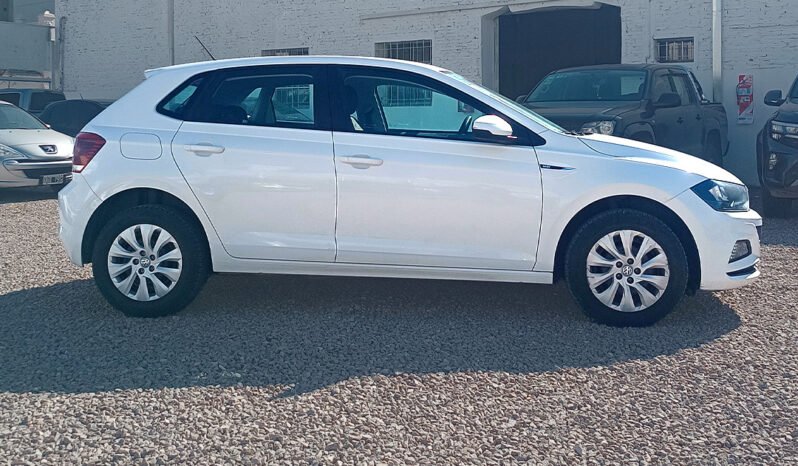 POLO TRENDLINE 1.6 5 PUERTAS – 2019 lleno
