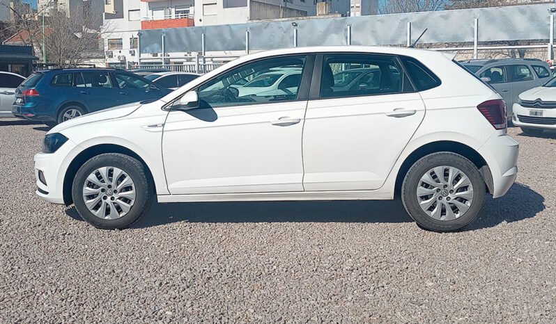 POLO TRENDLINE 1.6 5 PUERTAS – 2019 lleno
